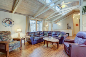 11 Pine Mt Family Home with Game Room
